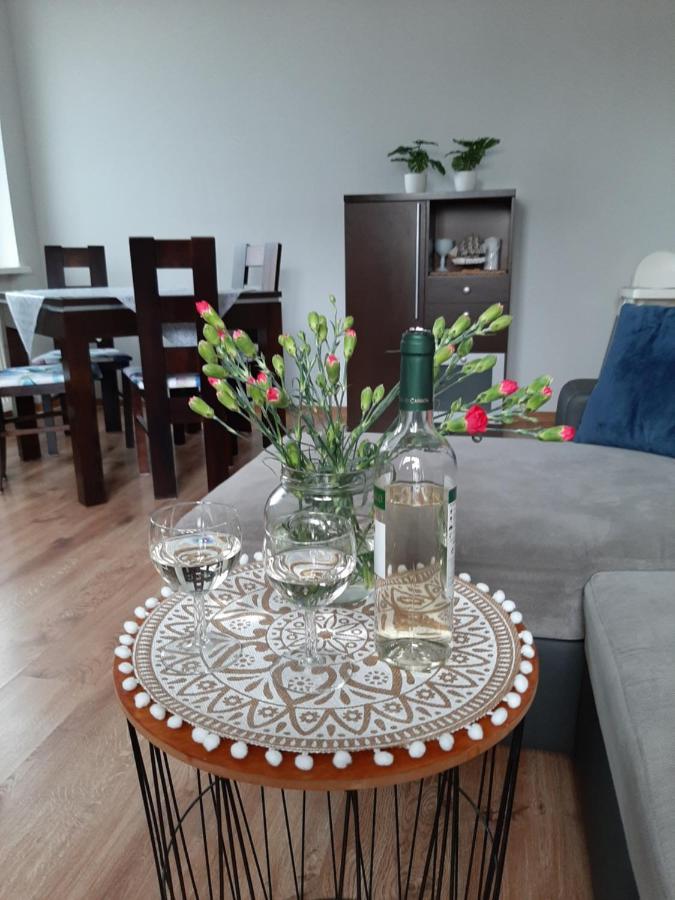 グディニャApartament Oksywska Przystanアパートメント エクステリア 写真